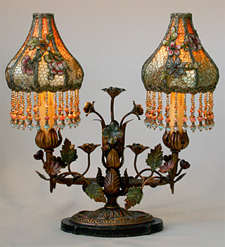 Antique metallic lace lamp