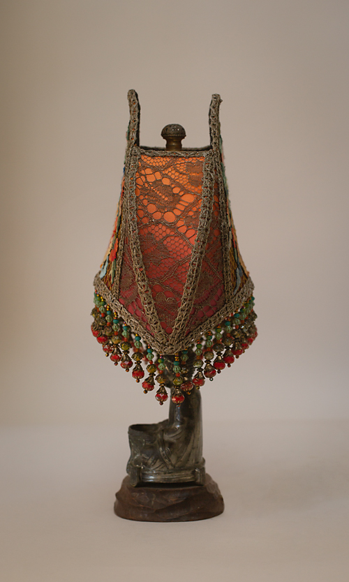 finial detail
