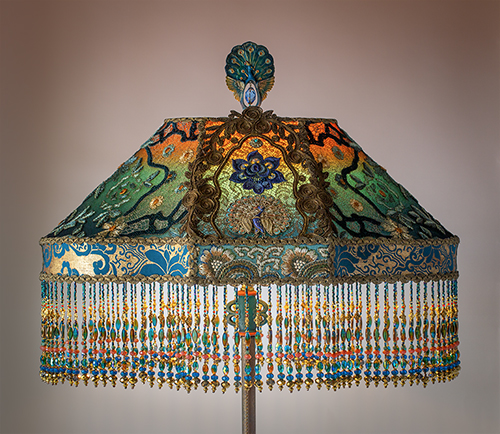 lamp base detail