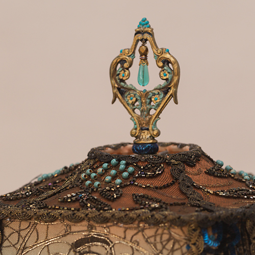 finial detail