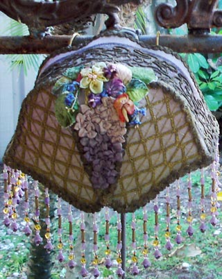 Lilac Inn Bed Lamps with Ribbon Flowers